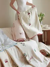 少女心をくすぐる涼感天絲刺繍入り夏用掛け布団【夏季用・睡眠快適】（セットアップ対応）
