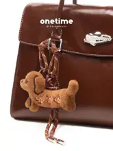 カーキ色の小犬チャーム【かわいいデザイン・ストラップ付き・ファッションアクセサリー】