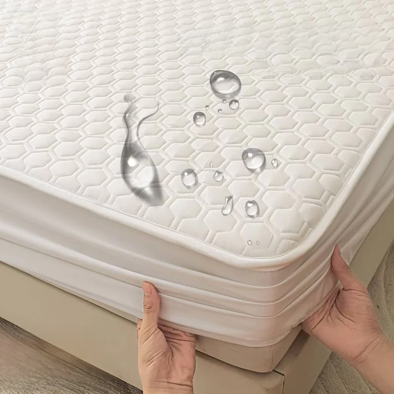 マットレスカバー MINISO：防水・抗尿機能で長期間使用可能な保護カバーの実用性