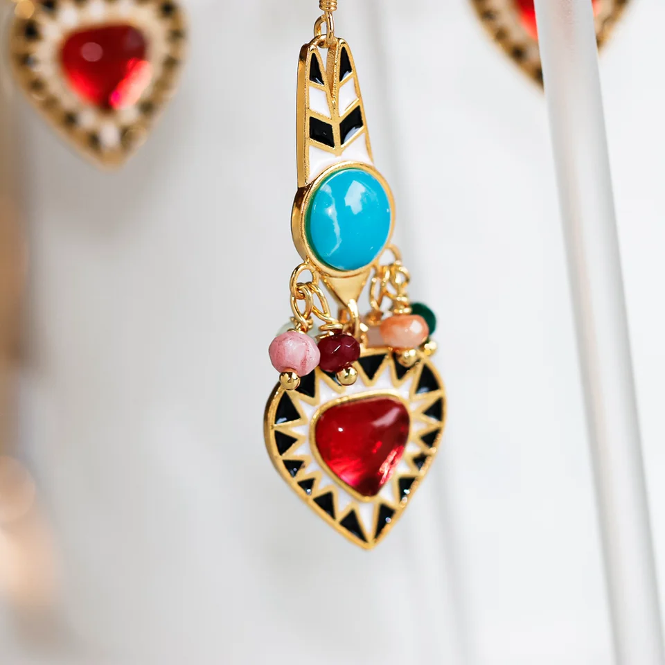 KS レディース エジプトシリーズ ブラックホワイトハート型 天然石ビーズピアス