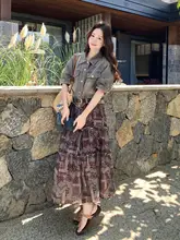 ヴィンテージ風デニムシャツとフラワープリント半身スカート【夏用・独特なデザイン】（セットアップ対応）