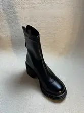 黒色内増高ブーツ【厚底・粗ヒール・ショートブーツ】