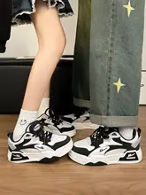 カジュアルスニーカー【男女兼用・春用・快適デザイン】（セットアップ対応）