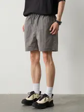 防水加工のシンプルデザインのショートパンツ【ウエストゴム・五分丈・アウトドア用】