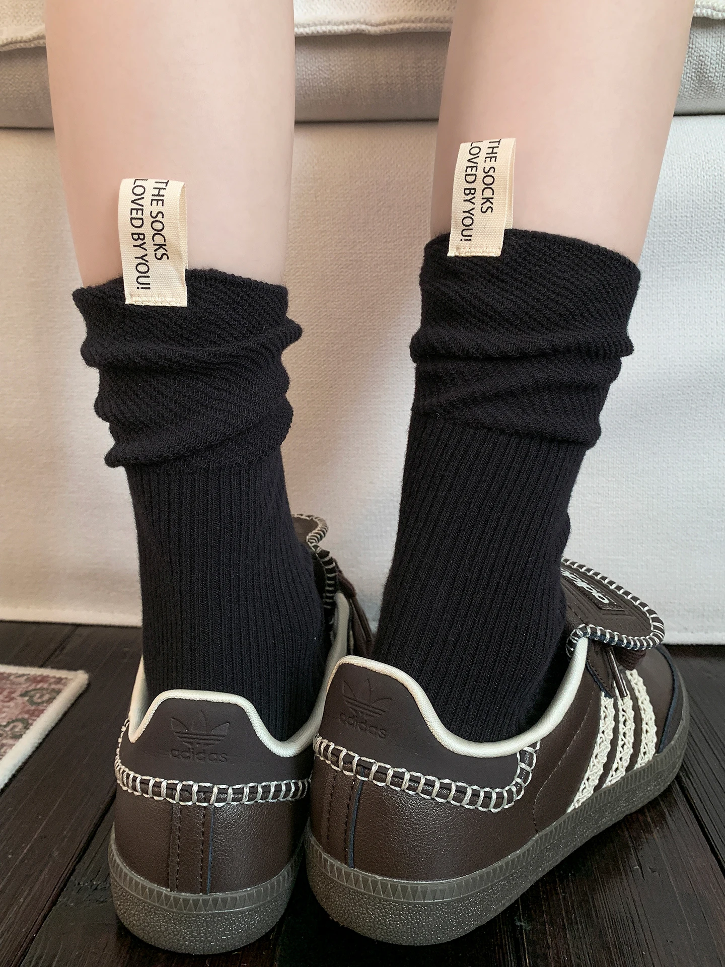 スニーカー ルーズソックス おすすめ4選：通勤・通学・カジュアルシーンで使えるリアルな選び方