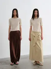 Tシャツ レディース インナー 半袖 クルーネック 正肩 巻きヘム タイトシルエット デザイン 秋物「GREEN BELT」