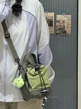 多機能キャンプ用バックパック【女性用・軽量・斜め掛け・アウトドア用・水筒ポケット付き】