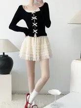 バレリーナスタイルのリボン付きフィットニットトップス【フェミニンデザイン・半袖・シンプル】（セットアップ対応）