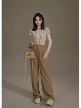 シンプルでフィット感のある短丈Tシャツ【上品なデザイン】