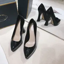 パンプス レディース ポインテッドトゥ ブロックヒール プラットフォーム エナメル 本革 ベージュ きれいめ 上品