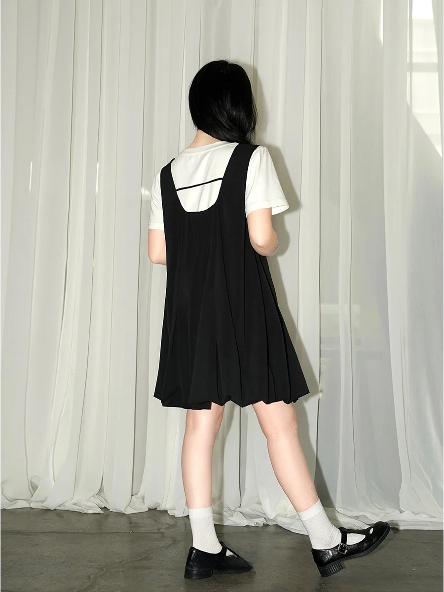 20代後半の女性が今流行りのファッションレディースで失敗しないコーデは？