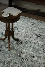 トルコ輸入 中古ラグ【リビング用・フレンチスタイル・ペルシャデザイン】