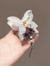 高級感あるバタフライクリップ【国風デザイン・後頭部用・半分アップ】