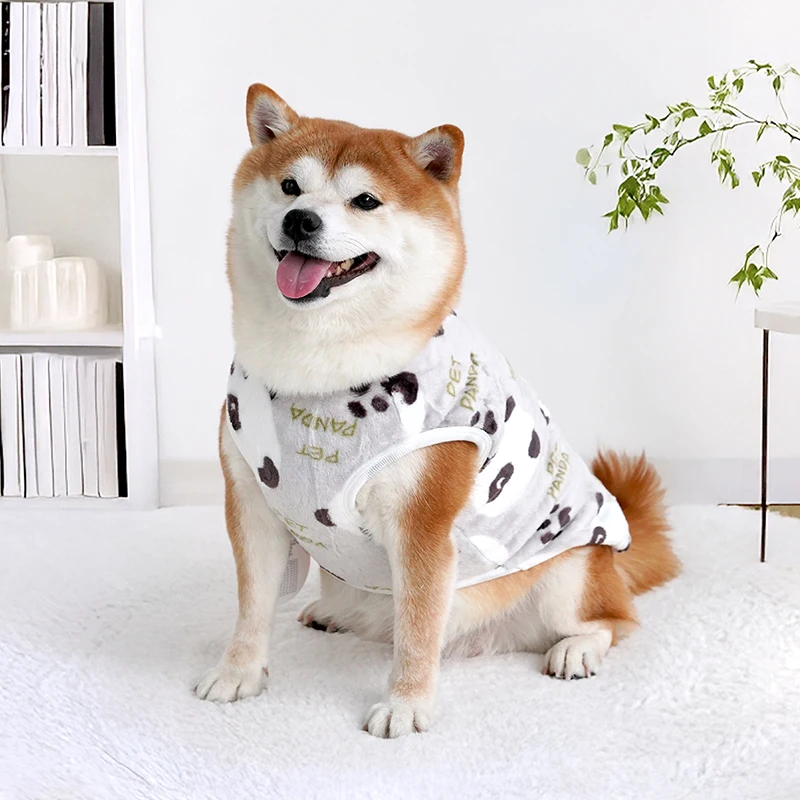 ペット用冬期保温ウェア【柴犬・テディ・ビションフリーゼ用リード付きベスト】の実用性と選び方
