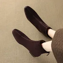 スエード羊皮の低ヒールショートブーツ【女性用・ブラック・シンプルデザイン・秋冬用】