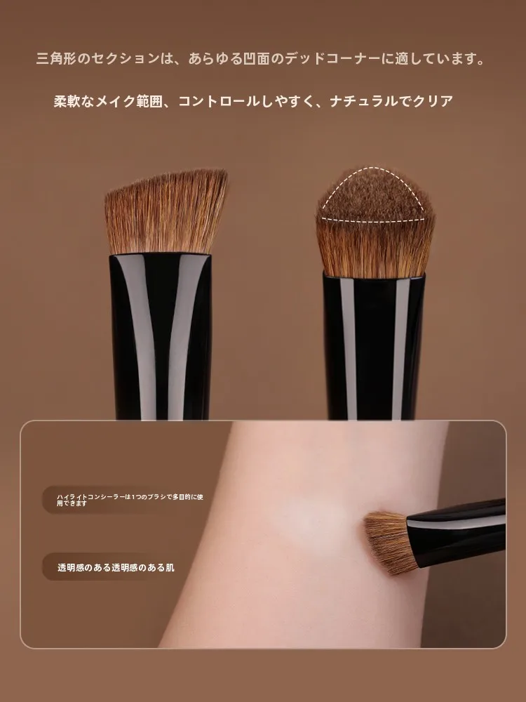 動物毛ハイライトブラシ：ルースパウダー用三角形遮瑕ブラシの実用性と性能解析