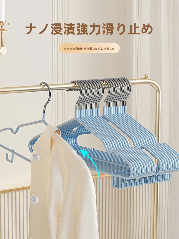 ニット用ハンガーが滑るのを防ぐには？実際の使い方とおすすめの選び方