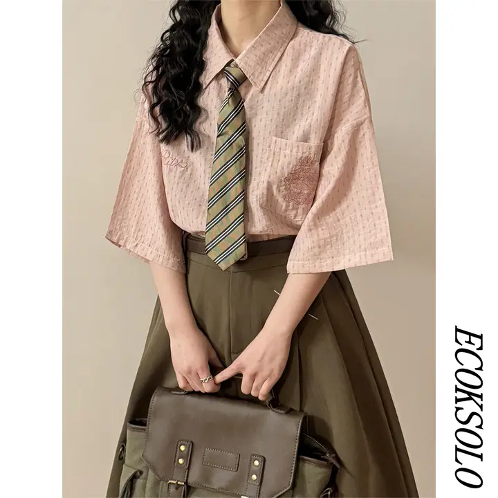 夏用レトロ学院風刺繍入りボタンシャツ【カジュアル・ショートスリーブ・リボン付き】