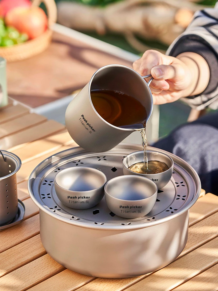 キャンプ道具を節約調達するなら、この純チタンの茶器セットが本当のコスパ王？
