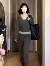 100%ウールニットVネックプルオーバー【秋冬用・配色デザイン・ハーフスカート】（セットアップ対応）