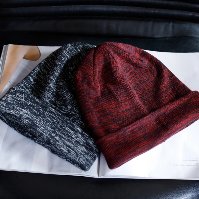 冬用ニット帽：男女兼用の温かさとおしゃれなスタイルを実現