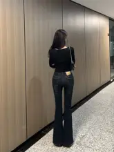 高腰美シルエット！レトロアメリカン風フレアデニムパンツ【極上の柔らかさ・Vカットデザイン】