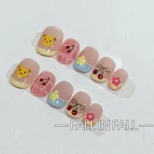 かわいい蜂蜜クマの手描きアート ネイルチップ【短め・シンプルデザイン・ドレスアップ対応】