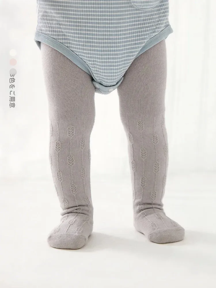 女の子用 白色タイツ【膝上丈・超柔軟・春秋用】：1歳半から3歳までに最適な日常着用の選択肢