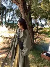高級感あるシンプルなウィンドブレーカー【レディース・中長丈・立襟・ゆったりシルエット】