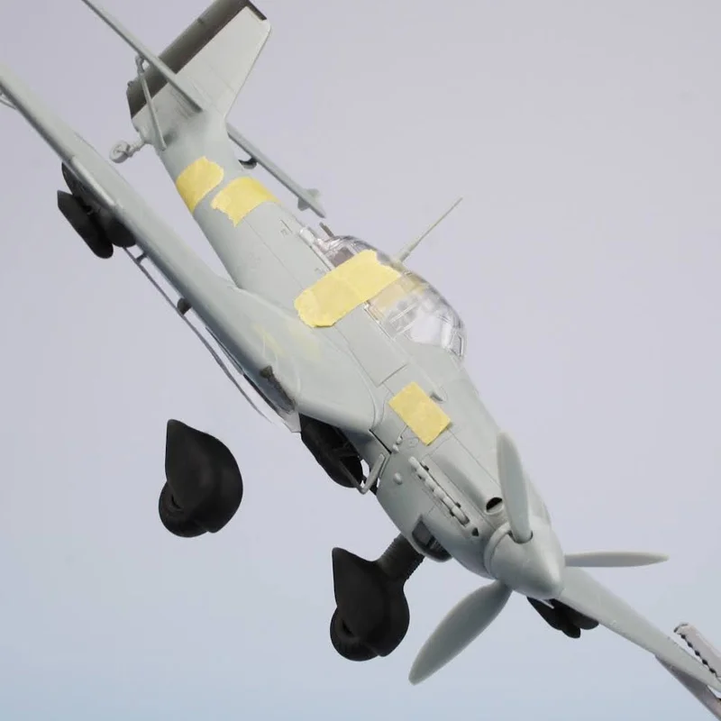 f-108whc-1ajf と f-108whc-1ajf-2 の違いは？飛行機モデルの選び方を徹底解説