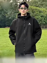 Camel アウトドア用 軟shellジャケット【春用・薄手・防風・カジュアルデザイン】