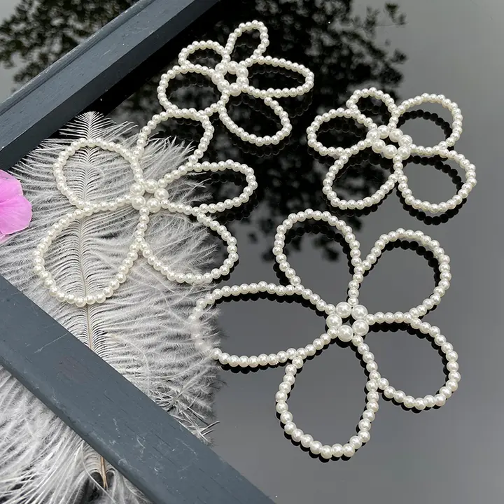 手作りビーズフラワーパッチ【デコレーション・DIY用・衣服やヘッドアクセサリーに最適】