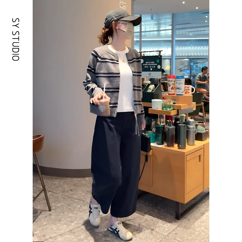 30代女性が「きれいめ」に着こなすコツは？今流行りの服のスタイルと色使いを解説