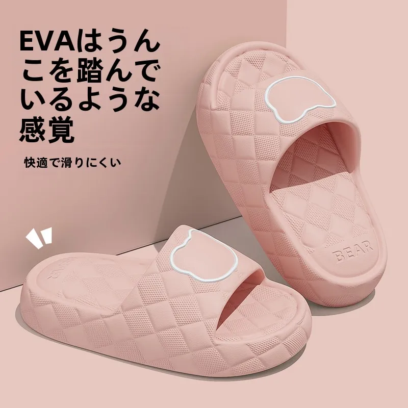 歩きやすいスリッパを選ぶべき理由は？猫力の軽量防滑スリッパが解決する夏の足の悩み