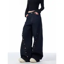 春のアメリカンデザイン ラップカットデニムパンツ【多列ボタン・レディース・ルーズフィット】（セットアップ対応）
