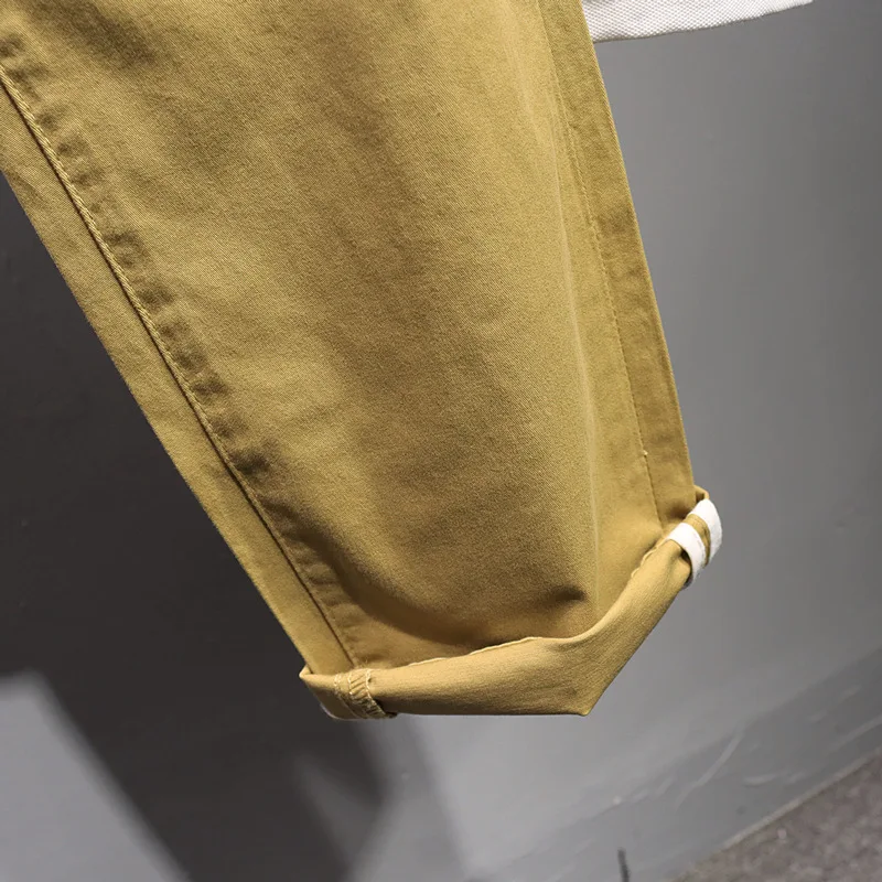 カーゴパンツ メンズ コーデ 完全ガイド｜サイズ選びの秘密とミニマリズムの実践