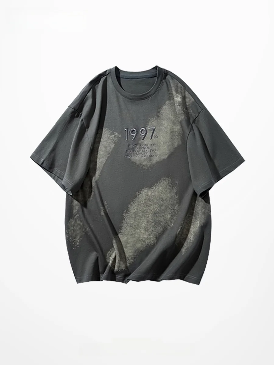 色あせしたTシャツを復活させるには？この1着が「色あせ」を完全に防ぐ秘密を教えてくれる