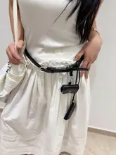 シンプルで使いやすいウエストベルト【女性用・小型ポーチ付き・レイヤードデザイン】

