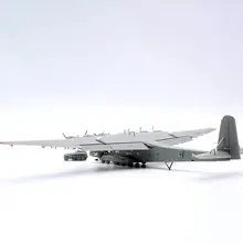 組み立て式航空機模型【大型貨物機・車両付き・一四四分の一スケール】（セットアップ対応）