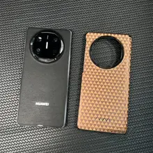 Huawei Mate X6用 超薄型折りたたみスマホケース【全包・衝撃防止・中軸ヒンジ付き・男女兼用】