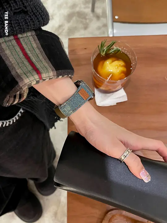 高級レトロデニムバンド【Apple Watch対応・魅力的デザイン】