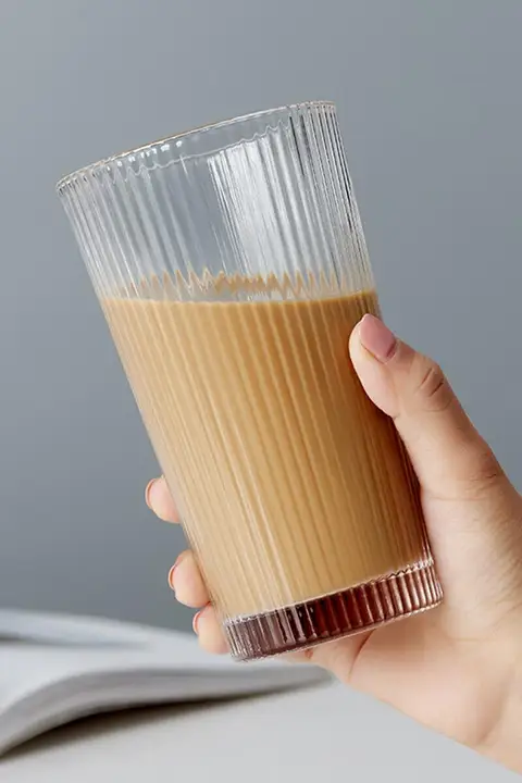 ガラスの水杯 家庭用 女性向け シンプル insスタイル ジュース 朝食 ミルク コーヒー