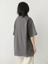 フレンチスタイルのゆったりとしたクルーネックプリントTシャツ【女性用・純色・夏用・綿100%・半袖】