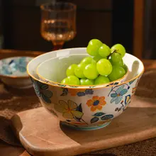 美し  い陶器製飯碗【釉下彩・高品質】