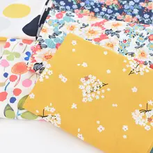 柔らかい人造綿素材の赤ちゃん用パジャマ【花柄・夏用・カートゥーンデザイン】