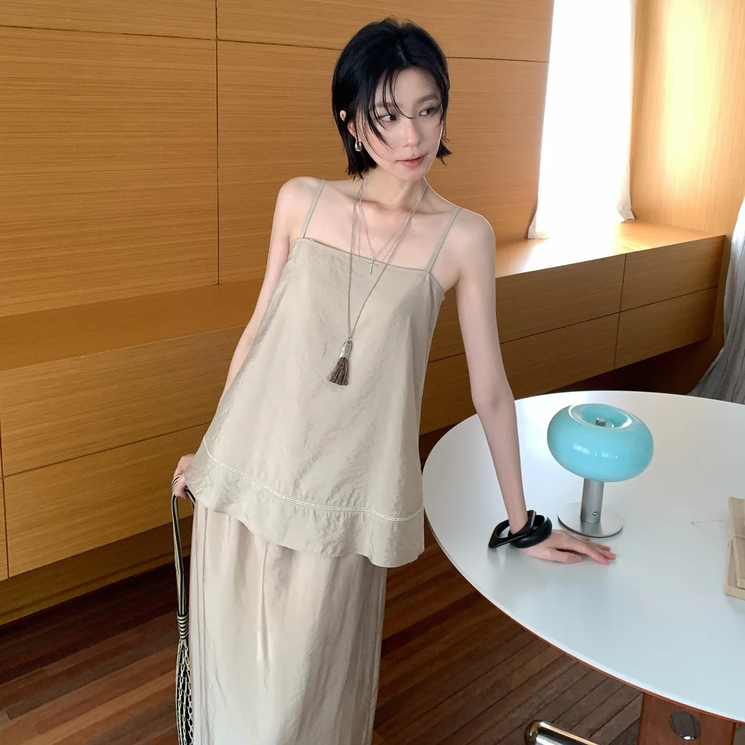 夏用キャミソール無地デザイン：カップなし着方の実用ガイド