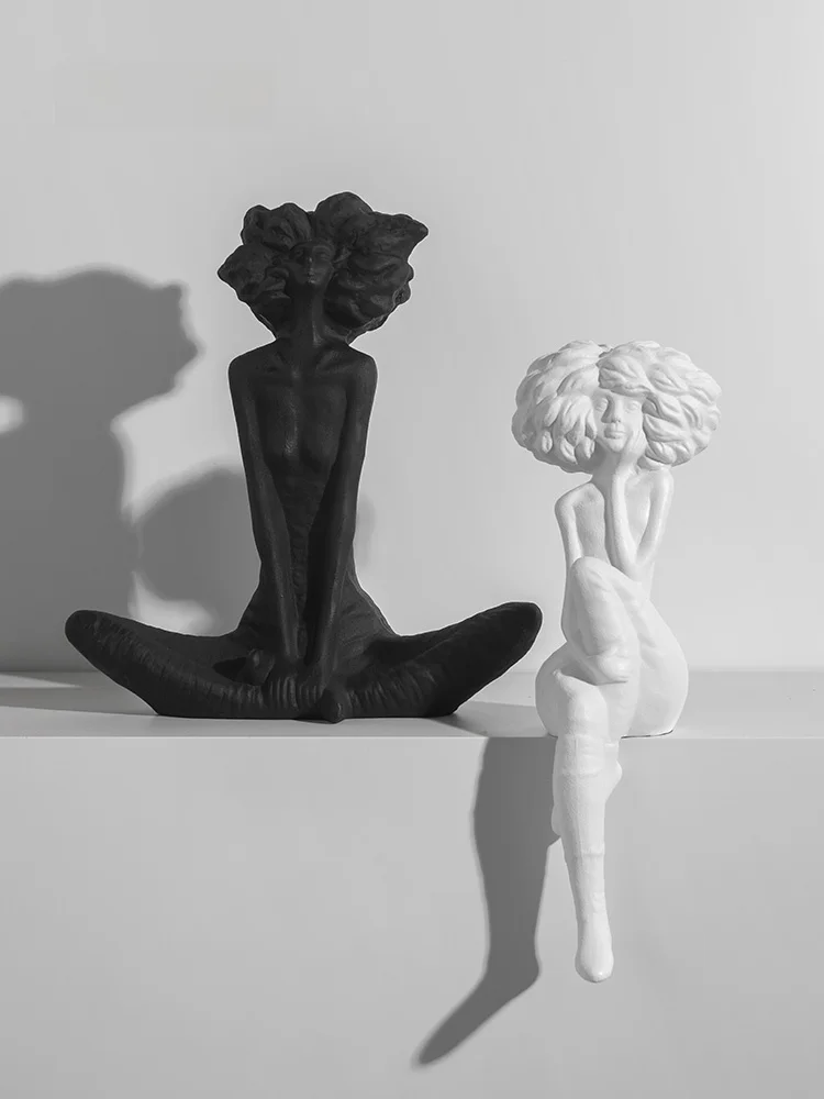 かっこいいレジン作品を選ぶには？モダンな雰囲気と日常の距離を詰める1つのアイテム