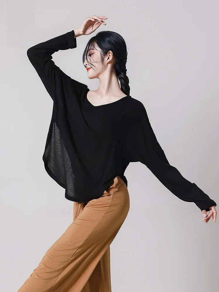 ダンススウェット モダンダンス練習着：舞主角S1361の実用性とフィット感解析