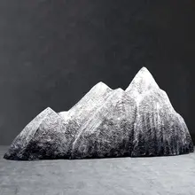 抽象的な雪山デザインの装飾オブジェ【ホテル・オフィス用・ディスプレイ装飾】