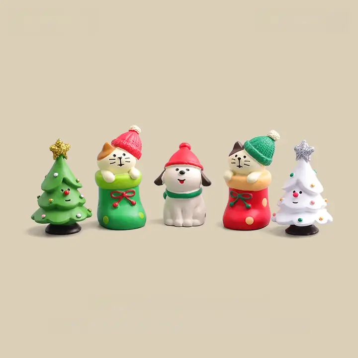 かわいいクリスマスソックスの猫飾り小物【デスクトップ装飾・プレゼントにも最適】